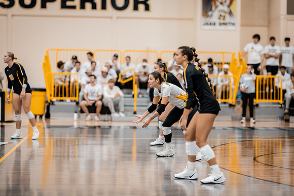 UWS VB vs. CSS-105