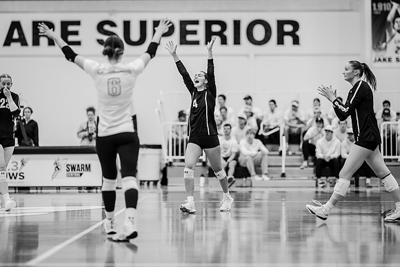 UWS VB vs. CSS-110