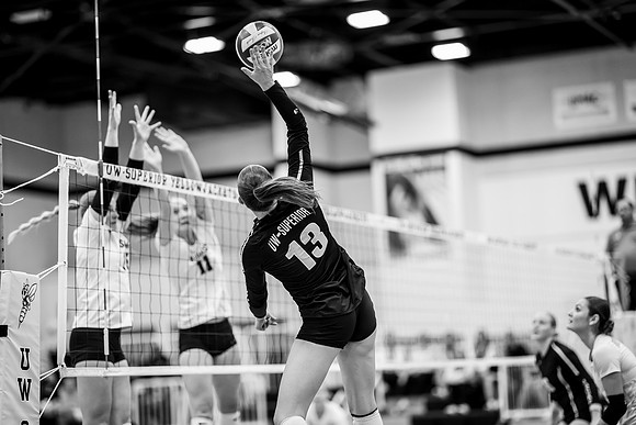 UWS VB vs. CSS-94