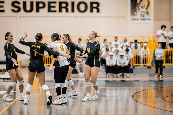 UWS VB vs. CSS-107