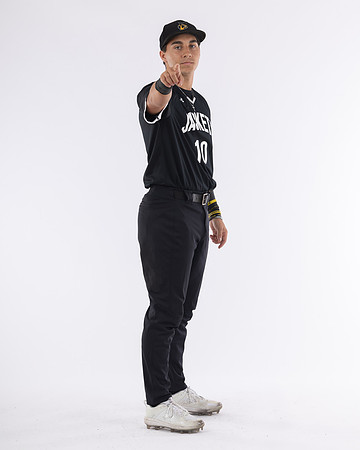 10 Noah Dagostino Black 10