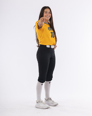 10 Larissa Snyder Yellow 9