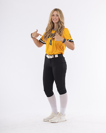 4 Kiah Frydenlund Yellow 8