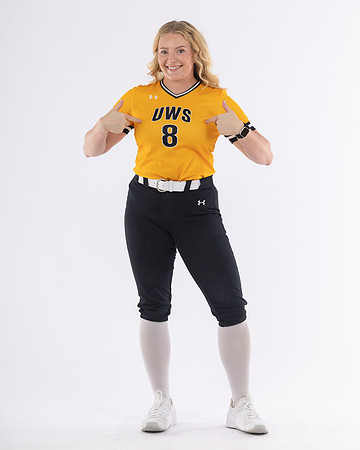 8 Hanna Hovland Yellow 12