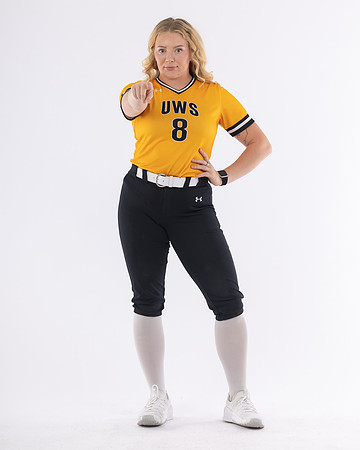 8 Hanna Hovland Yellow 13