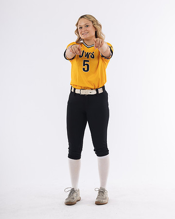 5 Maya Anderson Yellow 4