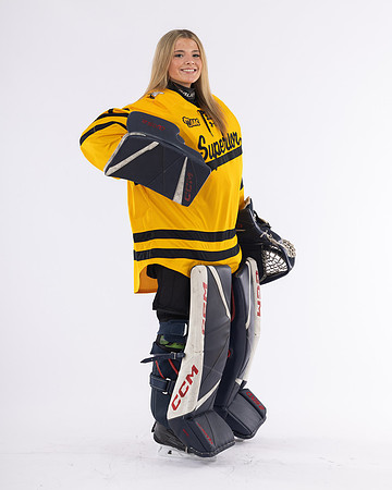 1 Maddie Wostrel Y 9