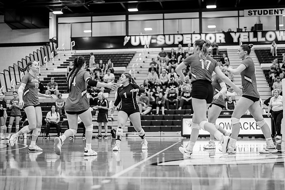 DNT UWS VB vs Morris-1-169