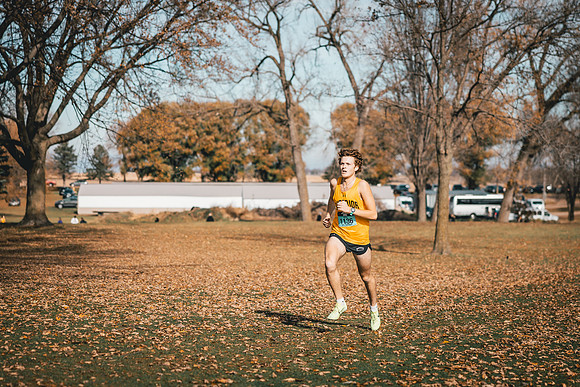 UWS XC CHAMP-1-155