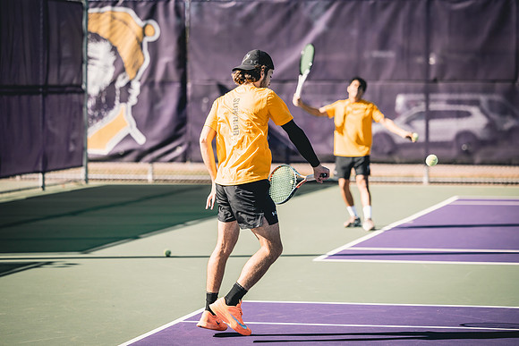 Tennis vs Mac-30