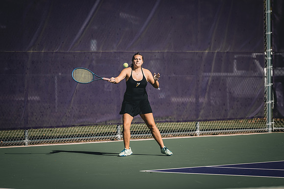Tennis vs Mac-26
