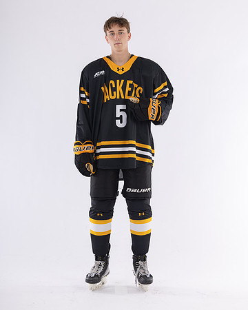 5 Jarek Caspersen Black 4