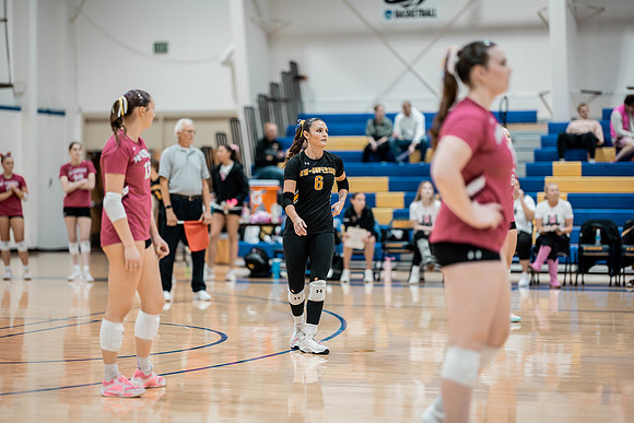 UWS VB vs CSS_-64