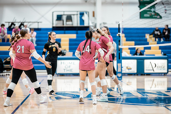 UWS VB vs CSS_-24