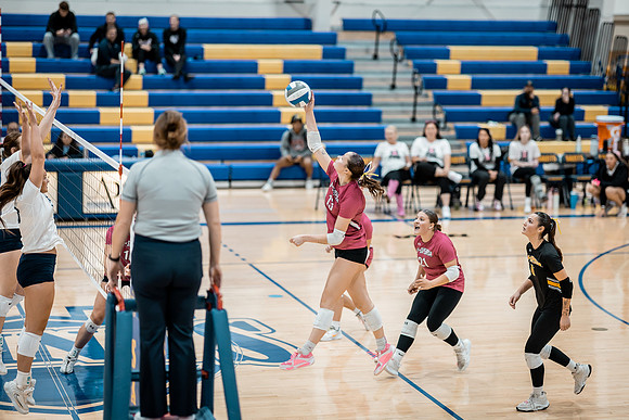UWS VB vs CSS_-126
