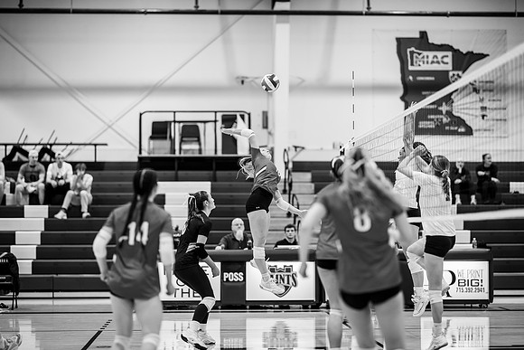 UWS VB vs CSS_-84
