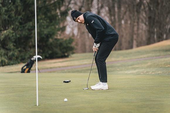 UWS GOLF vs CSS-1-164