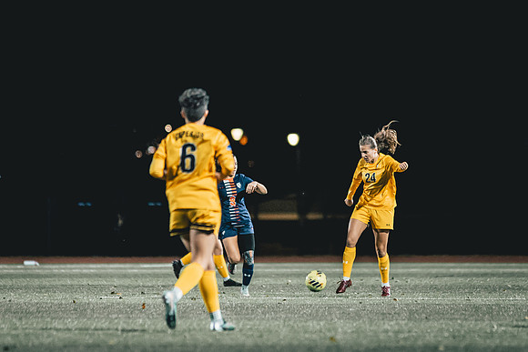 UWS WSOC vs MAC_-61