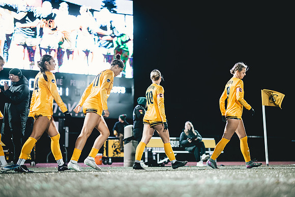 UWS WSOC vs MAC_-122