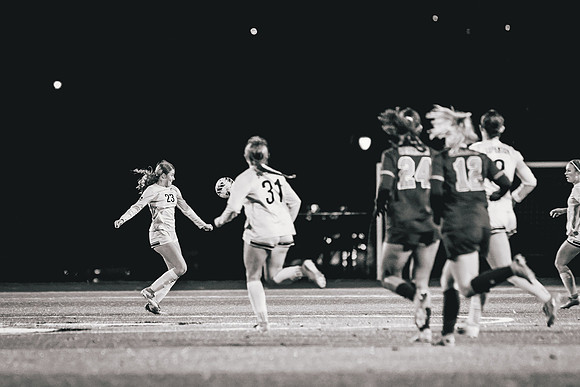 UWS WSOC vs MAC_-73