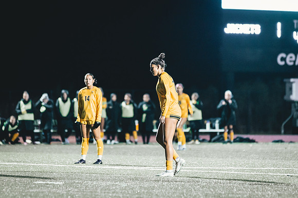 UWS WSOC vs MAC_-191