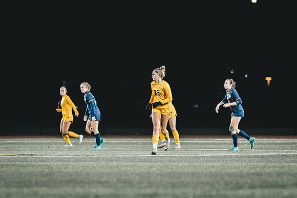 UWS WSOC vs MAC_-156