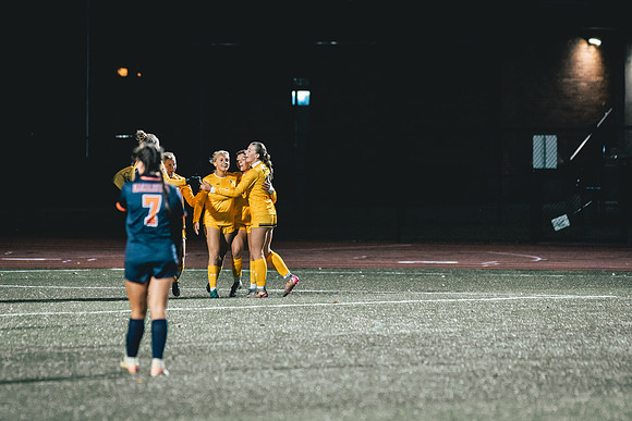 UWS WSOC vs MAC_-23