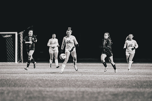 UWS WSOC vs MAC_-159