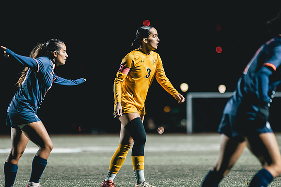 UWS WSOC vs MAC_-34
