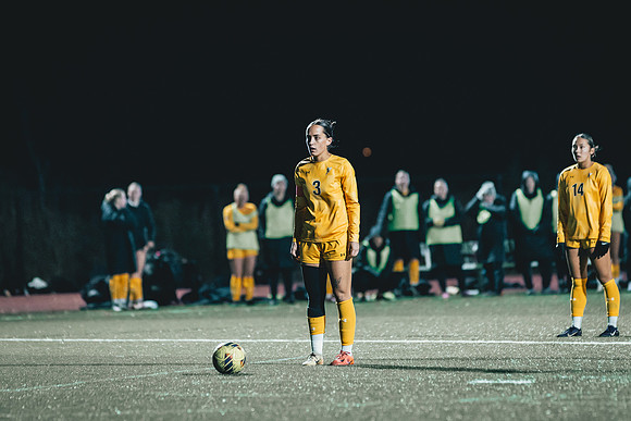 UWS WSOC vs MAC_-189