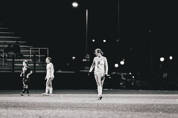 UWS WSOC vs MAC_-54