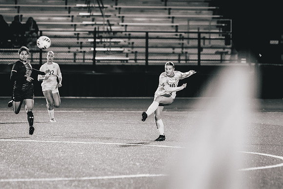 UWS WSOC vs MAC_-83