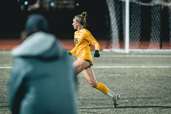UWS WSOC vs MAC_-84