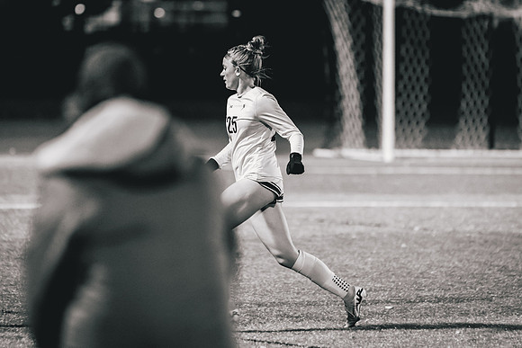 UWS WSOC vs MAC_-85