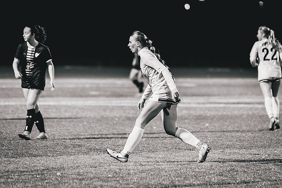 UWS WSOC vs MAC_-87