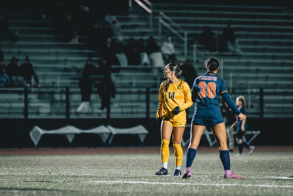 UWS WSOC vs MAC_-44