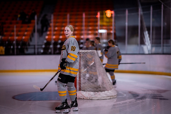 UWS WHKY vs LF-32