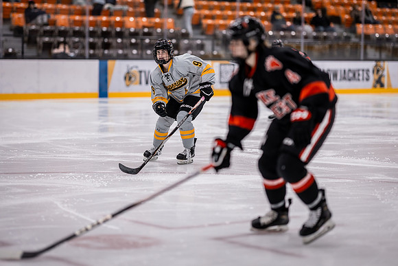 UWS WHKY vs LF-40