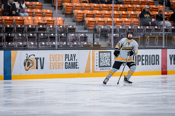 UWS WHKY vs LF-42