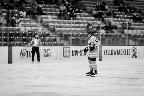 UWS WHKY vs LF-72