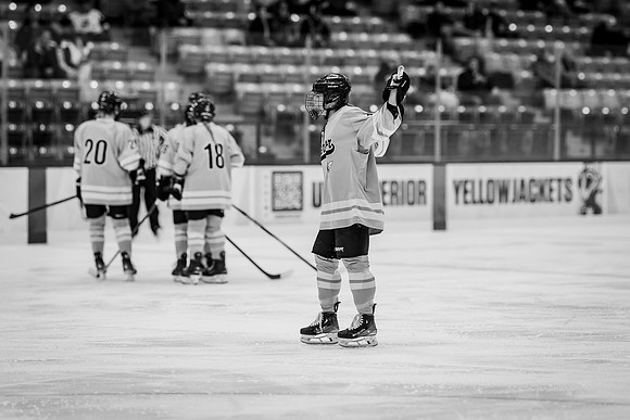 UWS WHKY vs LF-74