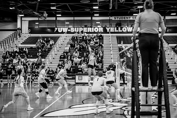 VB vs NWU-4