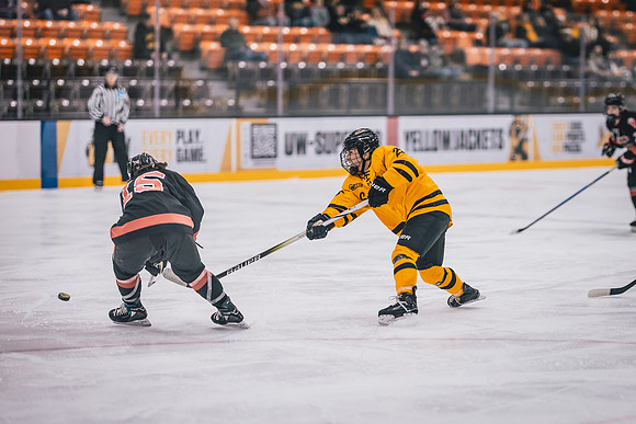 WHKY vs Lake Forest