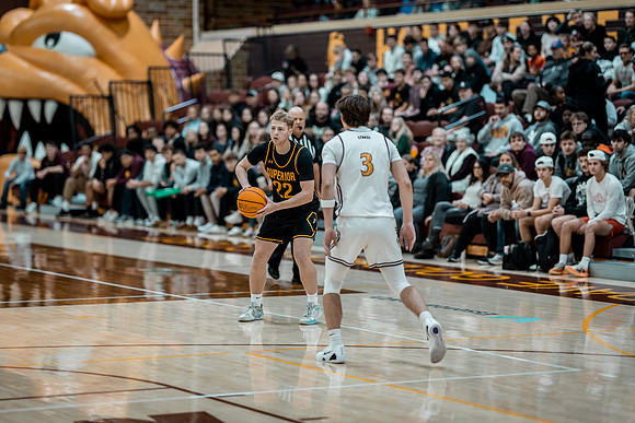 MBB vs UMD -22