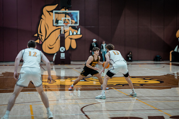 MBB vs UMD -24