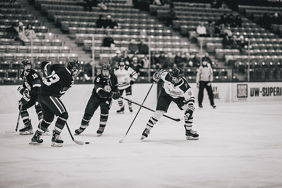 CMHKY vs UMD -13