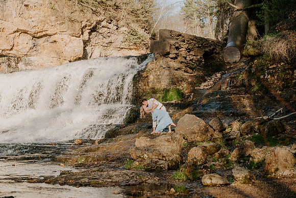 summer engagement waterfall photoshoot-102