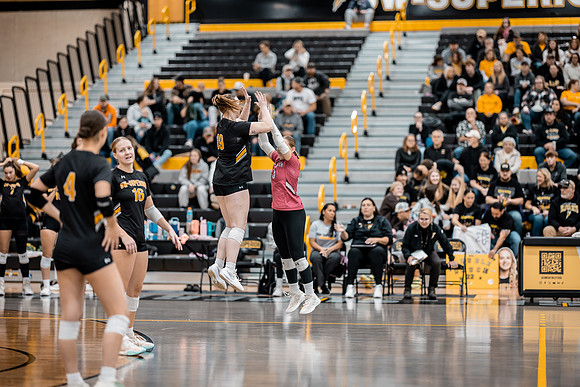 UWS VB vs CROWN-2