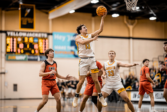 MBB vs UWRF-22