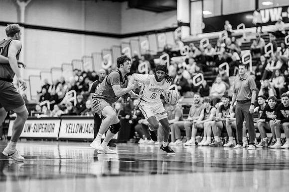 MBB vs UWRF-14